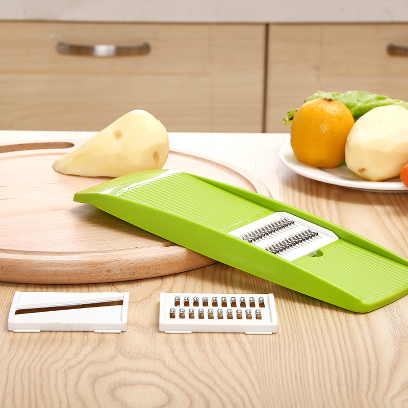 How to clean the kitchen grater